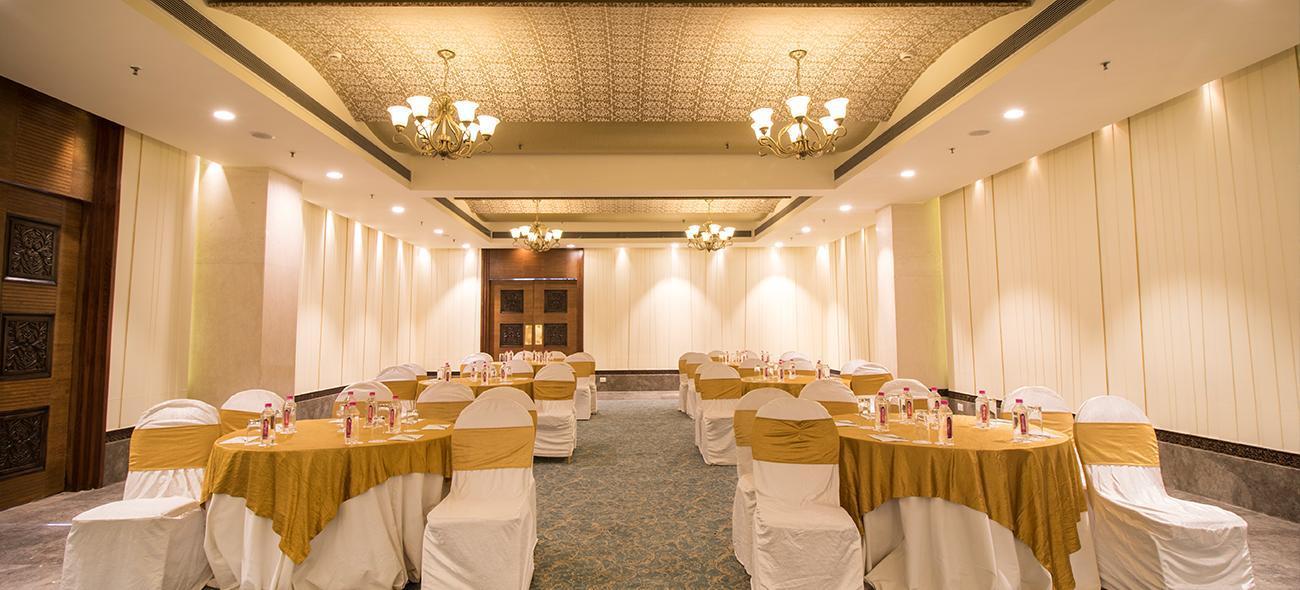 Hotel The Fern, Divisione di Jaipur Esterno foto