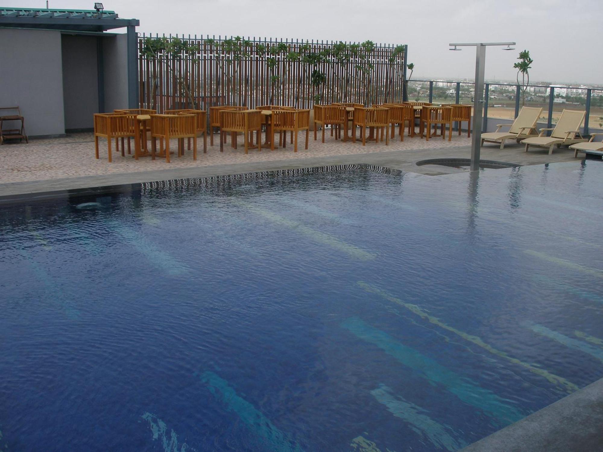 Hotel The Fern, Divisione di Jaipur Esterno foto
