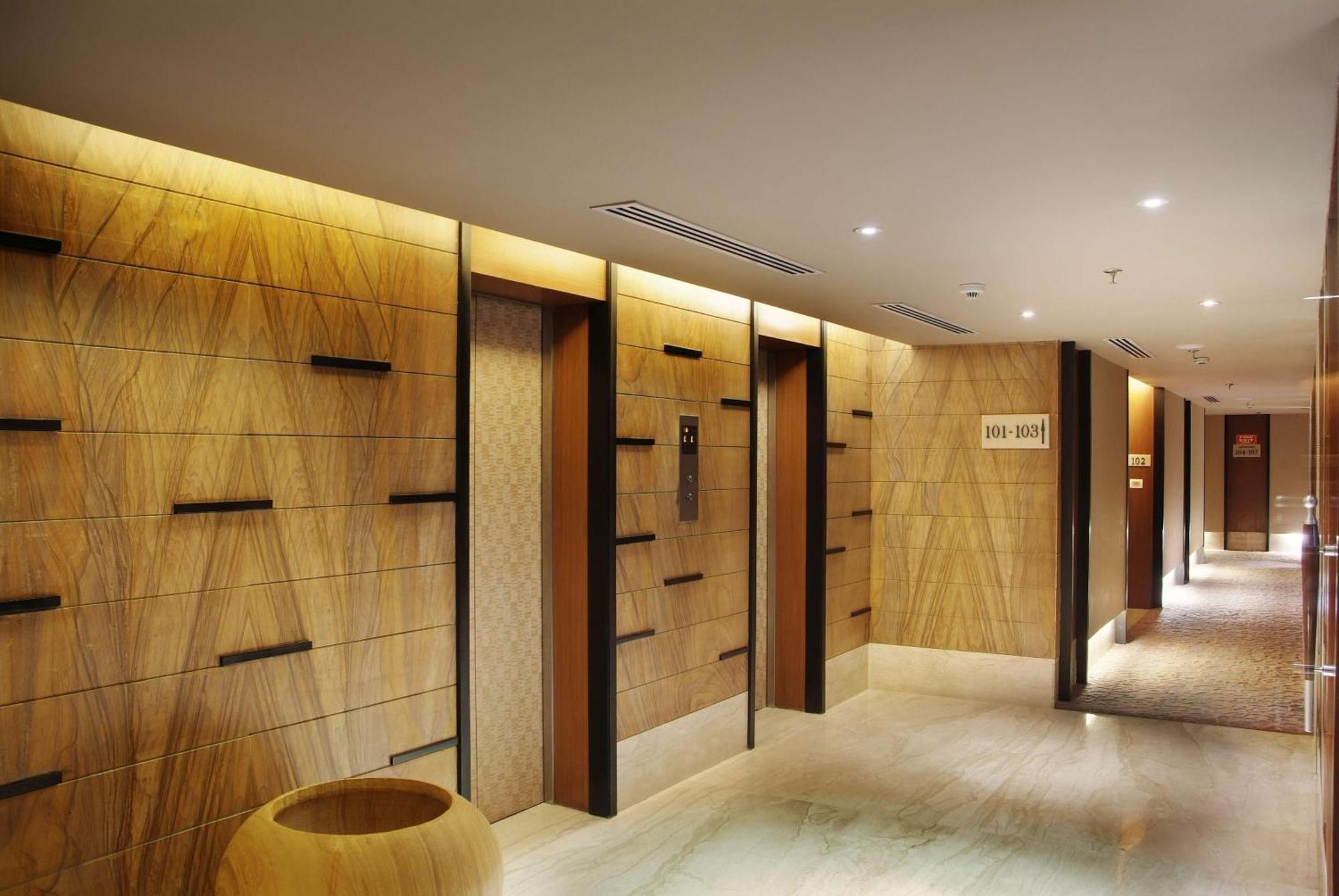 Hotel The Fern, Divisione di Jaipur Esterno foto